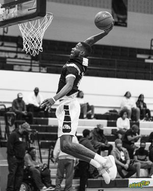 Image post by @_ohheytiff on Instagram