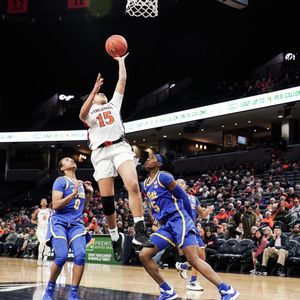 Image post by @uvawomenshoops on Instagram
