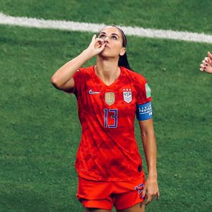 Image post by @lolojones on Twitter