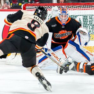 Image post by @fwkomets on Instagram
