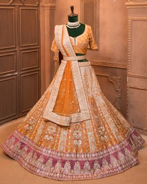 Image post by @ambika_fashion_kolkata on Instagram