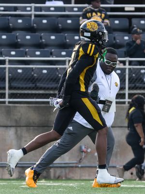 Image post by @taytapes870 on Instagram