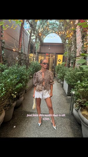 Video post by @deannacollins_ on TikTok