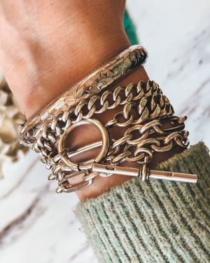 Image post by @maejeanvintage on Instagram