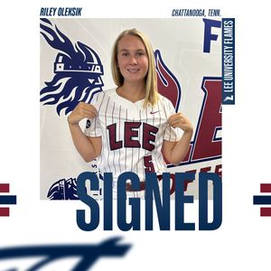 Image post by @leeusoftball on Instagram