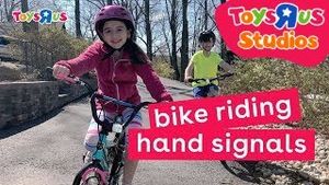 Video post by @toysrus on YouTube
