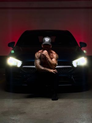 Image post by @theofficialjefflevasseur on Instagram