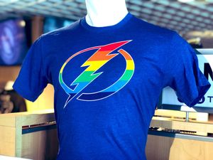 Image post by @ShopTBSports on Twitter
