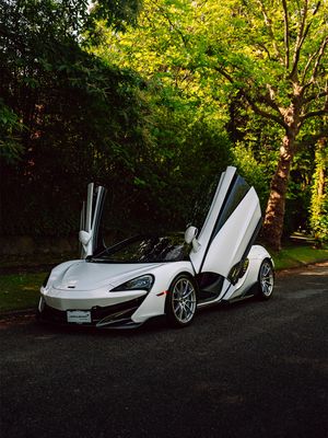 Image post by @bylukemiller on Instagram