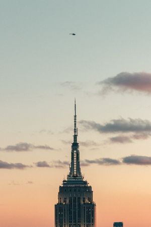 Image post by @EmpireStateBldg on Twitter