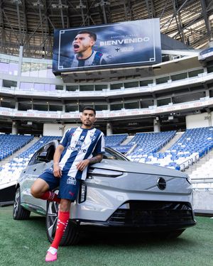 Image post by @rayados on Instagram