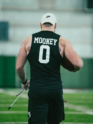 Image post by @MeanGreenFB on Twitter