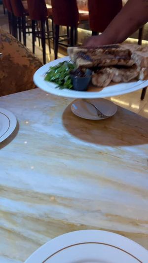 Video post by @niccossteak on Facebook