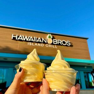 Image post by @hawaiianbros on Instagram