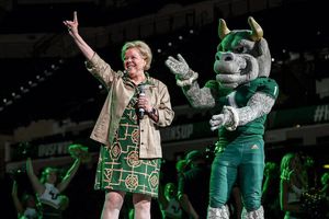 Image post by @usf_pres on Instagram