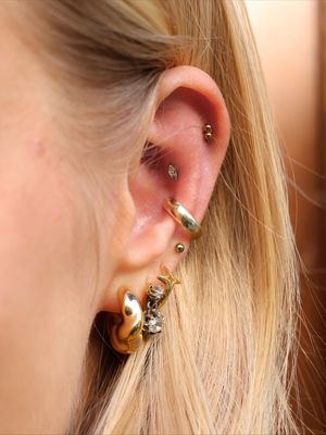 Image post by @hello.piercing.studio on Instagram
