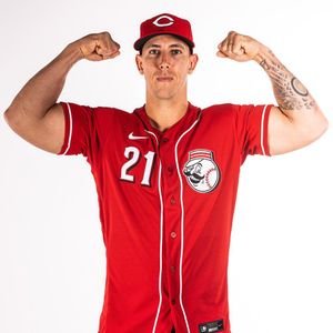 Image post by @reds on Instagram