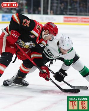 Image post by @txstarshockey on Instagram