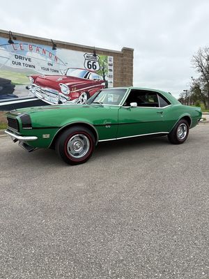 Image post by @barrett_jackson on Instagram