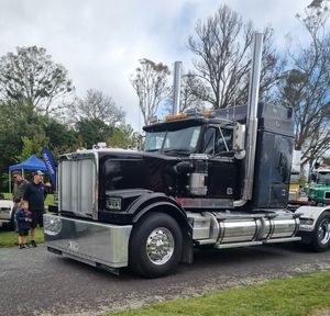 Image post by @rockontruckingnz on Instagram