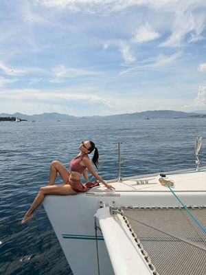 Image post by @thejeanniemai on Instagram