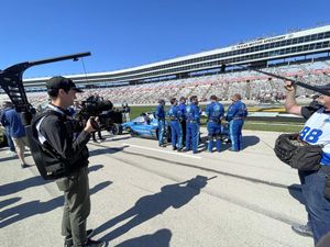 Image post by @CarvanaRacing on Facebook