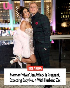 Image post by @usweekly on Instagram
