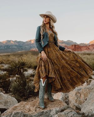 Image post by @justinboots_ on Instagram