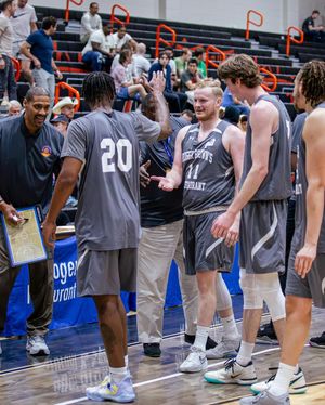 Image post by @pit_basketball on Instagram