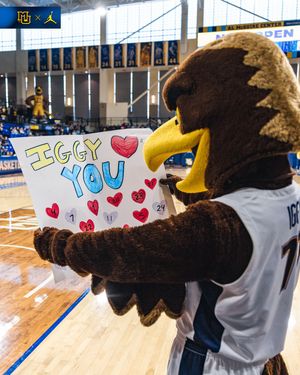 Image post by @marquettewbb on Instagram