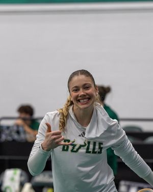 Image post by @usfvolleyball on Instagram