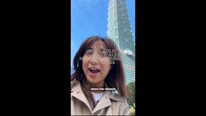 Video post by @cnn on YouTube