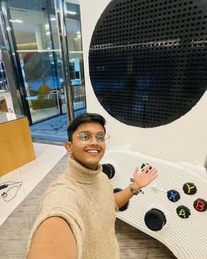 Image post by @microsoftlife on Instagram