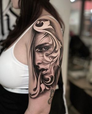Image post by @skindesigntattoos on Instagram