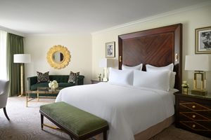 Image post by @trumphotels on Instagram