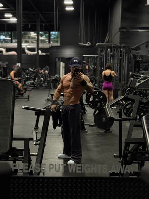Image post by @theofficialjefflevasseur on Instagram