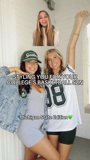 Image post by @curtsyapp on Facebook