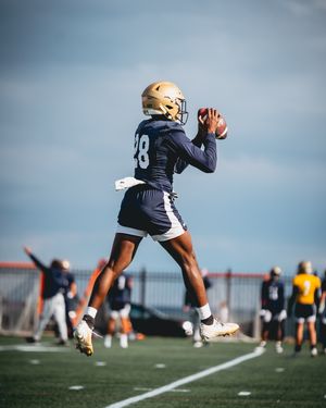 Image post by @navyfb on Instagram