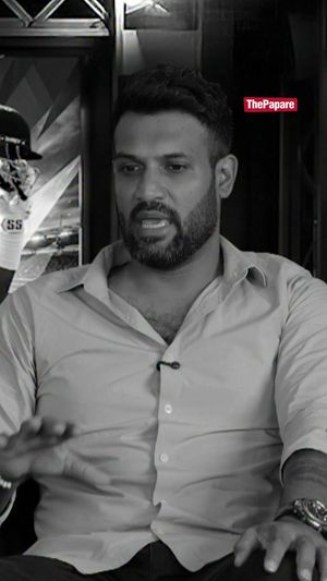 Video post by @thepaparecricket on Facebook