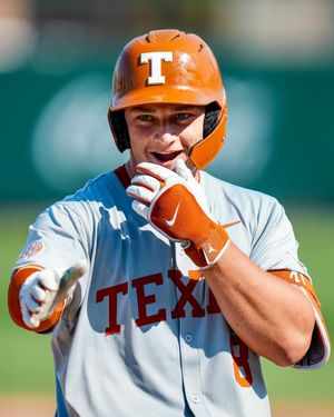 Image post by @texasbaseball on Instagram