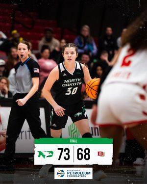 Image post by @UNDwbasketball on Twitter