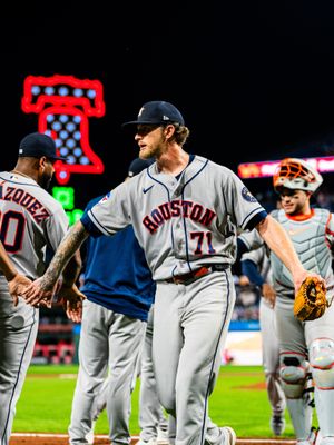 Image post by @astros on Instagram