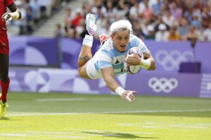 Image post by @lospumas7s on Instagram