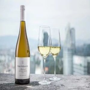 Image post by @unionwine on Instagram