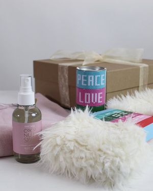 Image post by @shopatgrace on Facebook