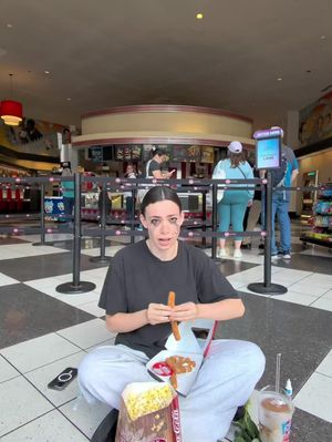 Video post by @elizabetheatsnyc on TikTok