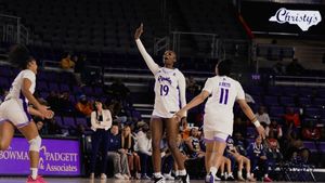 Image post by @ecuwbb on Instagram