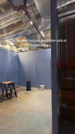 Video post by @Peoplesbnkarena on Twitter