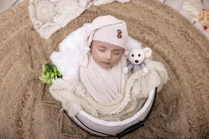 Image post by @newbornbabyphotographystudio on Instagram