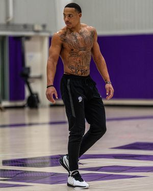 Image post by @tcumbb on Instagram